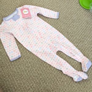 one piece stretchy sleepers with zippers